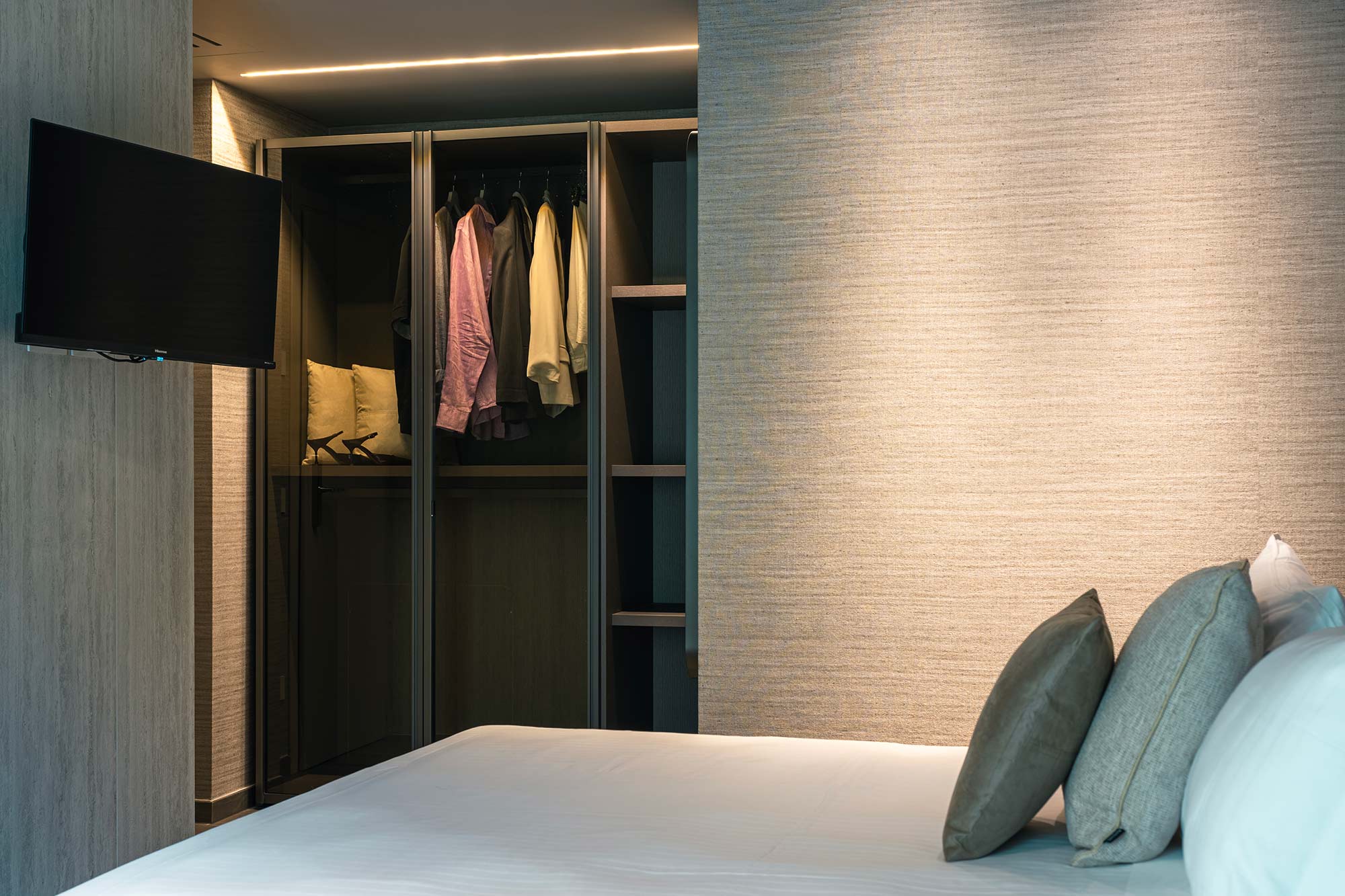 https://www.bartorellisuite.it/wp-content/uploads/2026/09/Bartorelli-room-amber-2-9b.jpg
